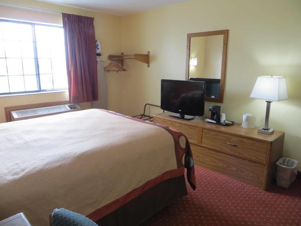 Baymont By Wyndham 2* Cedar Rapids