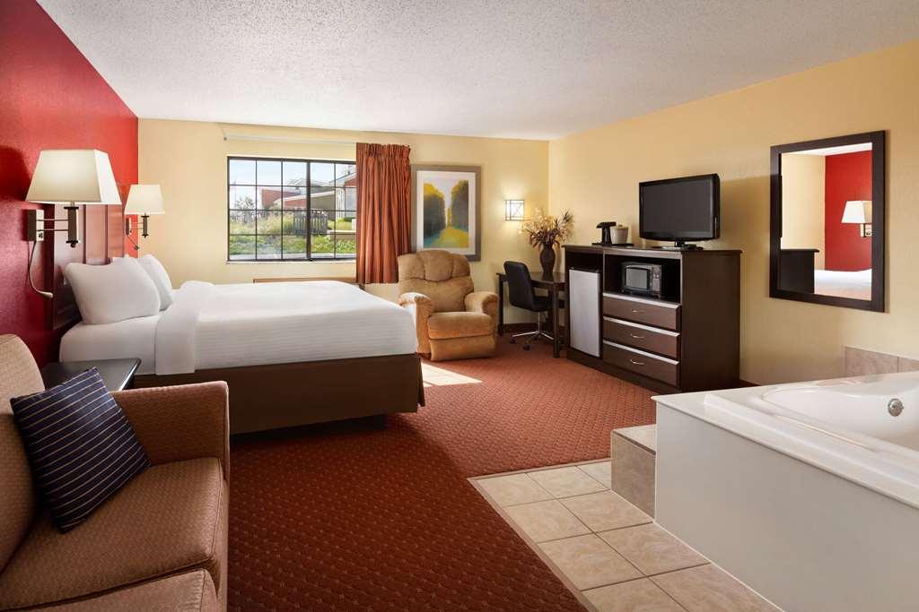 Hotel Baymont By Wyndham 2*
