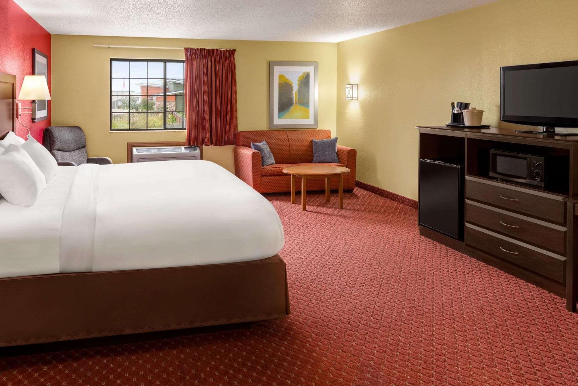Baymont By Wyndham Hotel 2*